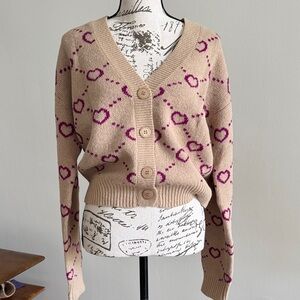 Chic Heart Patterned Cardigan